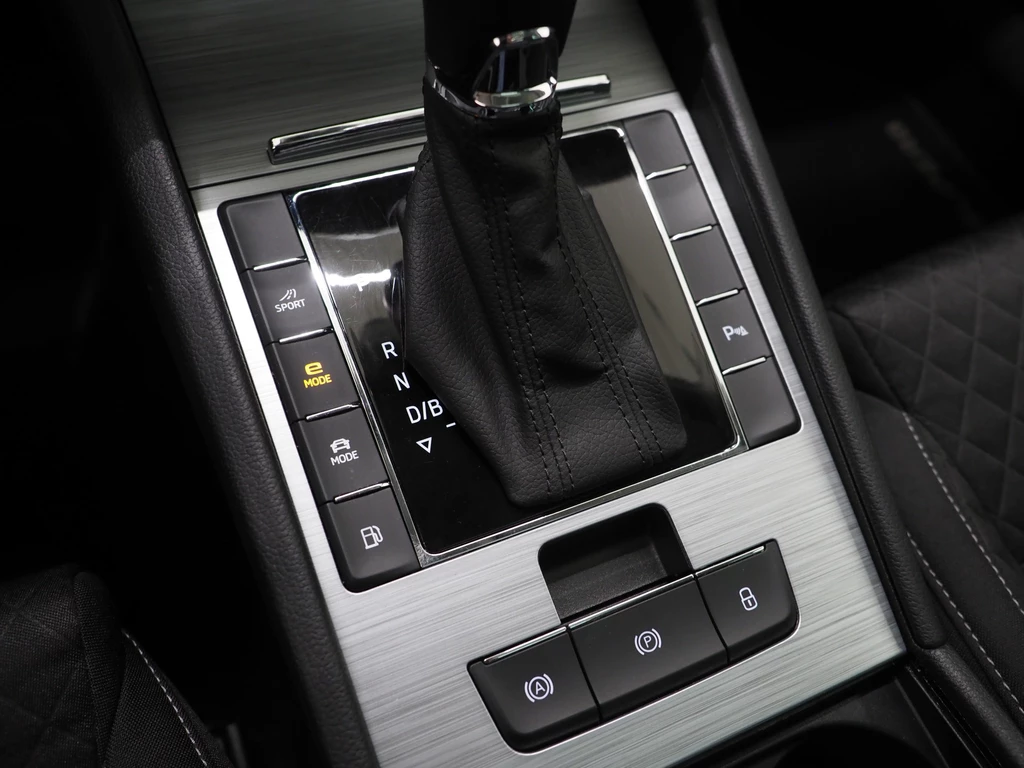 Škoda Superb – foto 31
