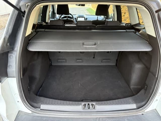 Ford Kuga – thumbnail 24