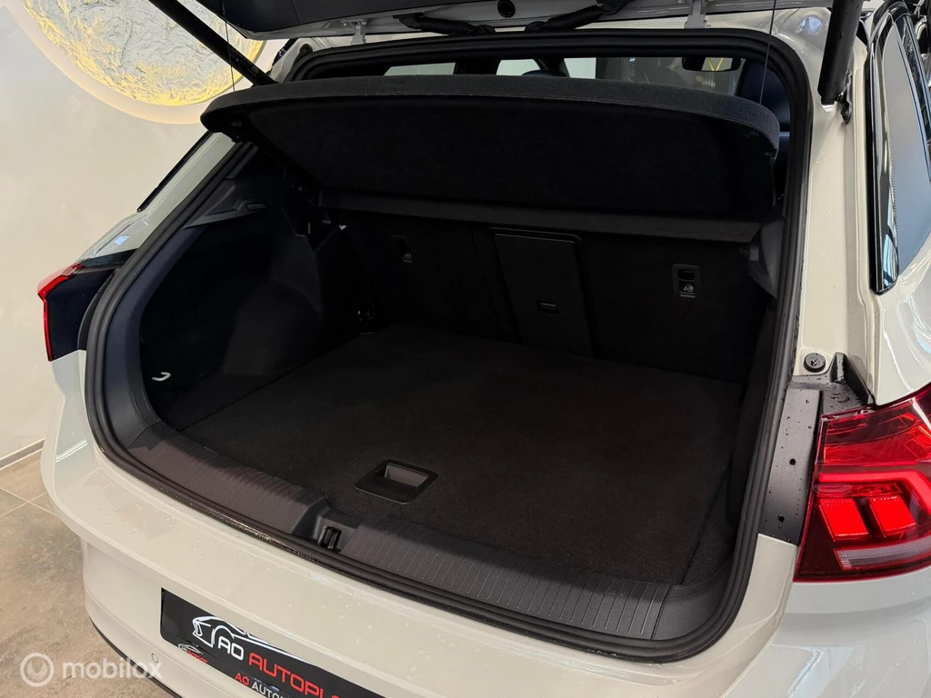 Volkswagen T-Roc – foto 17