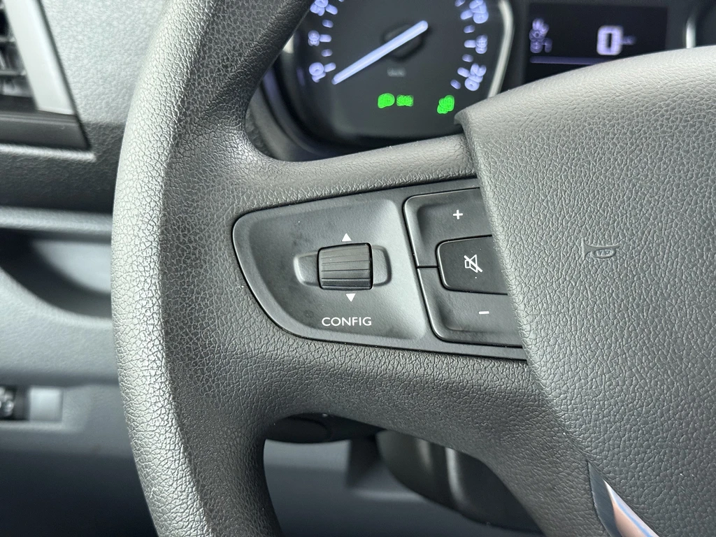 Opel Vivaro – foto 30