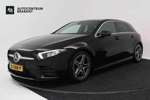 Mercedes-Benz A-klasse 200 Business Solution AMG (NAVIGATIE, CAMERA, STOELVERWARMING, LED, PDC)