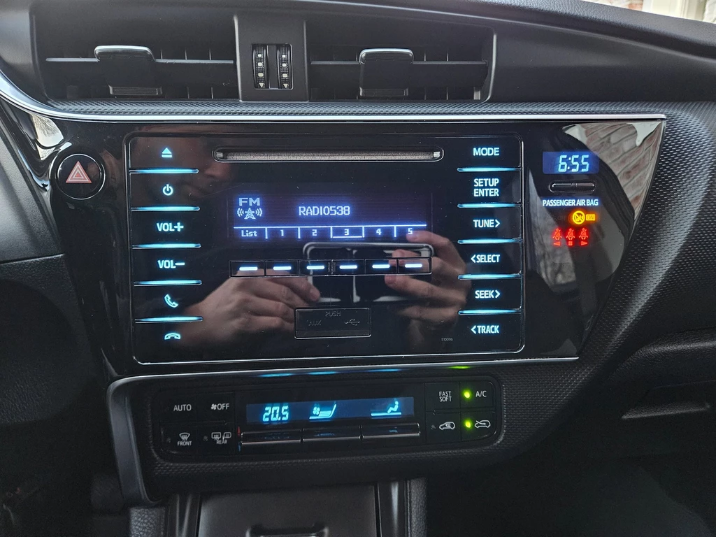 Toyota Auris – foto 14