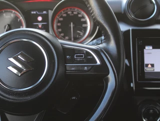 Suzuki Swift – thumbnail 30