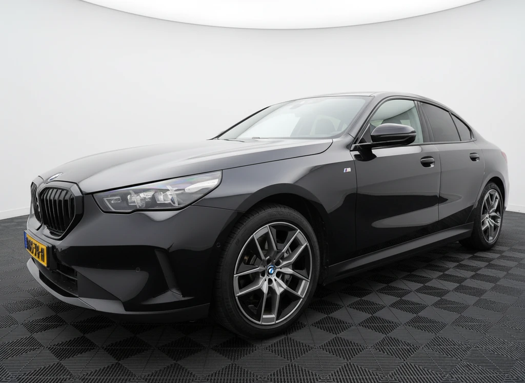 BMW i5 – foto 2