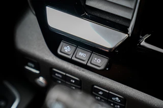 Chevrolet Silverado – thumbnail 38