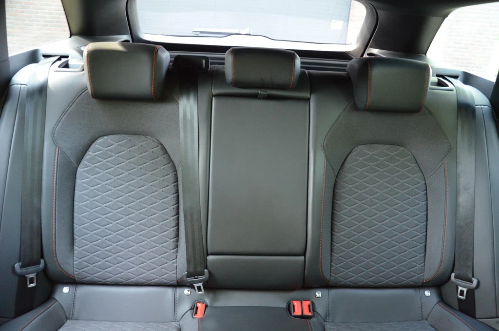 SEAT Leon – foto 42