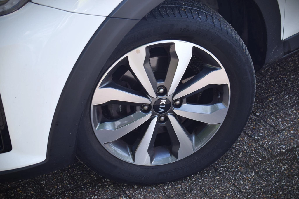 Kia Stonic – foto 11