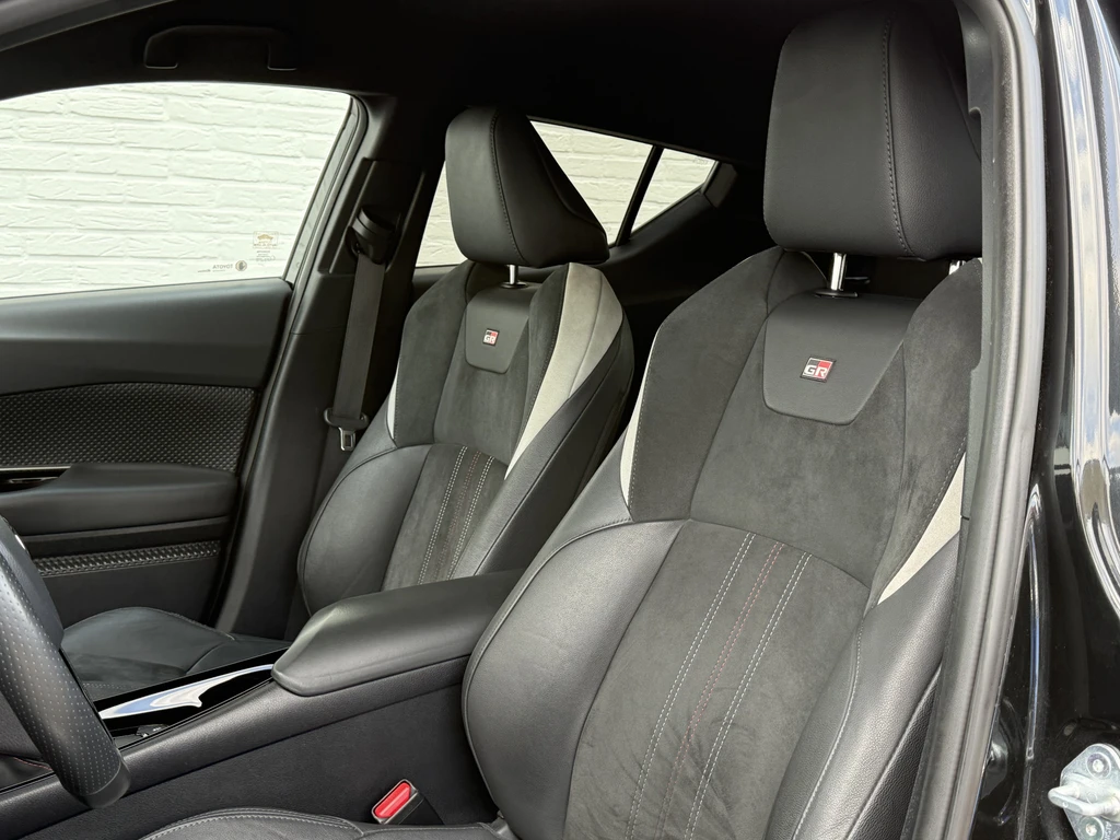 Toyota C-HR – foto 24
