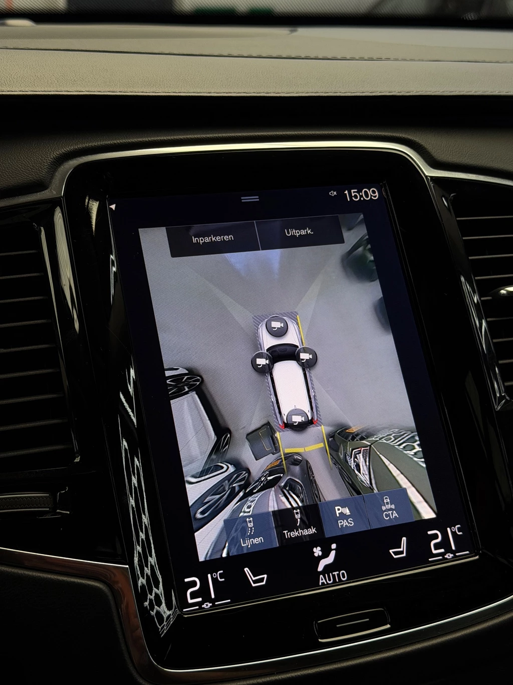 Volvo XC90 – foto 30