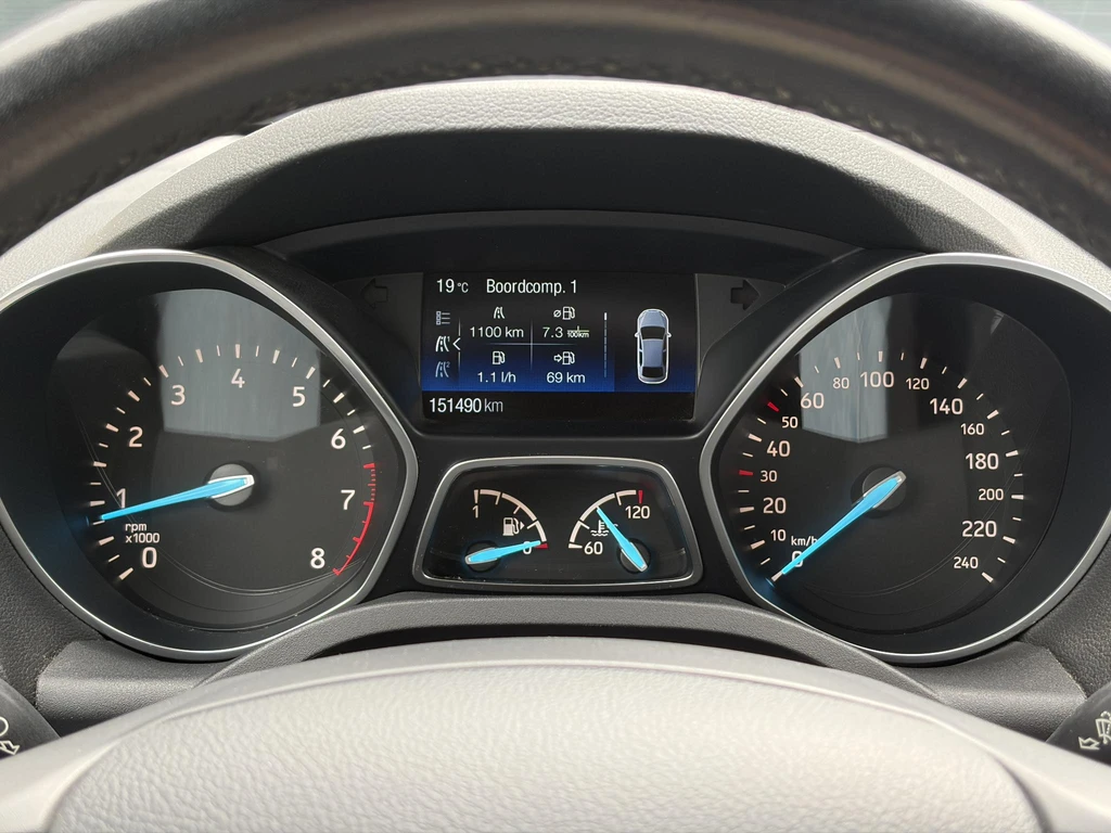 Ford Kuga – foto 28