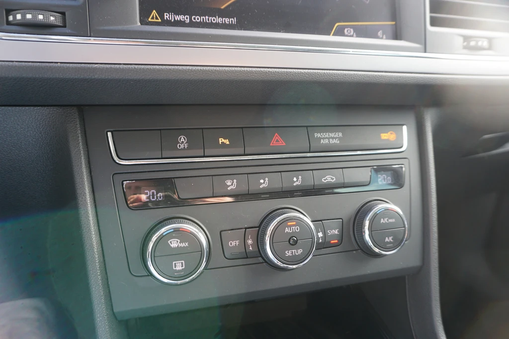 SEAT Leon – foto 11