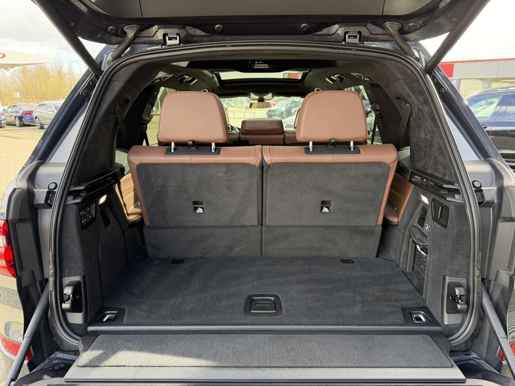 BMW X7 – foto 33