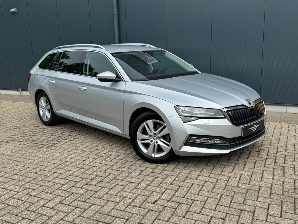 Škoda Superb – foto 8