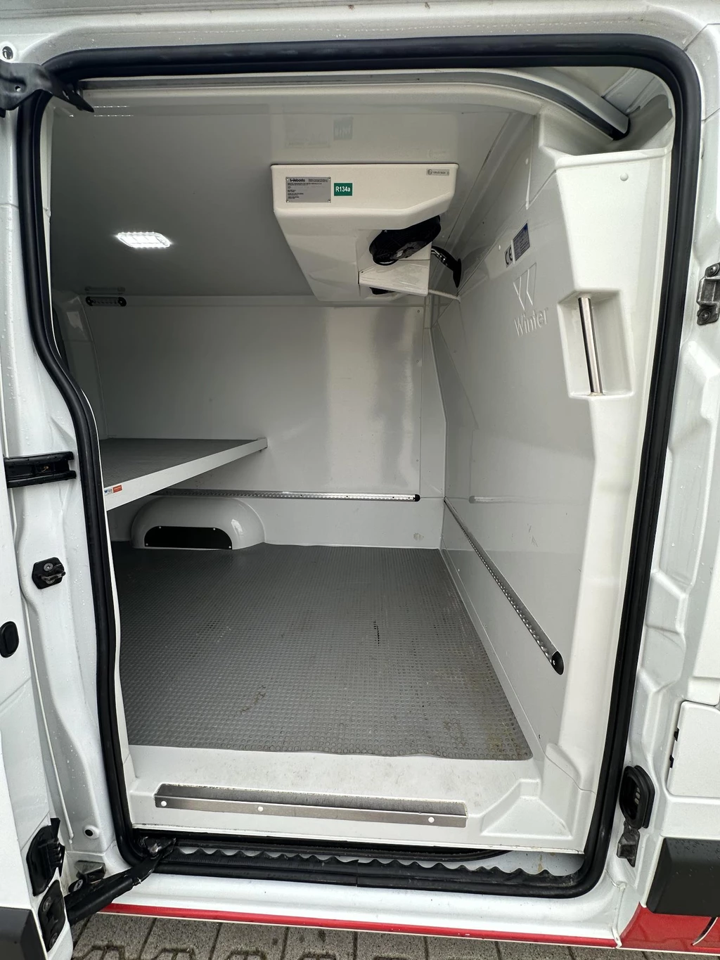 Nissan NV400 – foto 9