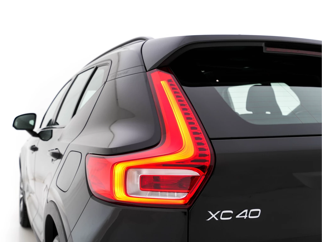 Volvo XC40 – foto 33