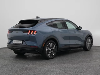 Ford Mustang Mach-E – thumbnail 9