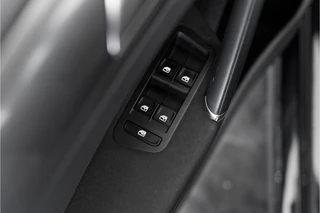 Volkswagen Golf – thumbnail 29