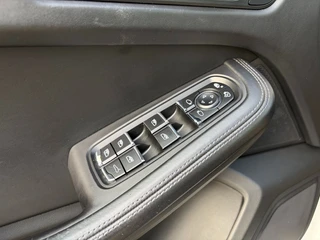 Porsche Macan – thumbnail 36