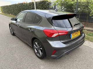 Ford Focus – thumbnail 5