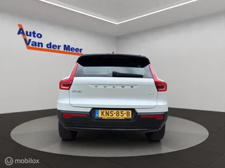 Volvo XC40 – thumbnail 4