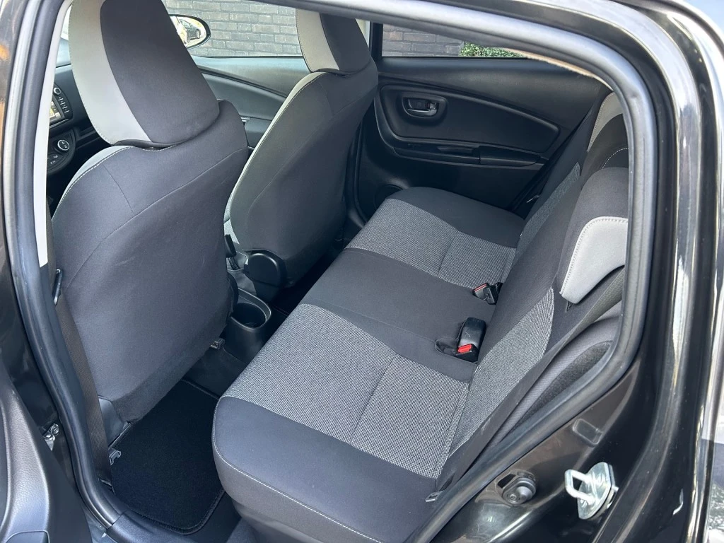 Toyota Yaris – foto 14