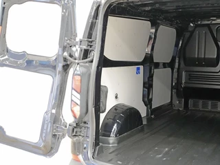 Ford Transit Custom – thumbnail 18