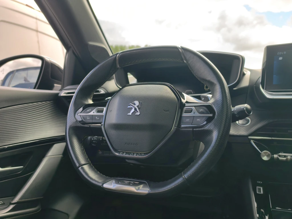 Peugeot 208 – foto 11