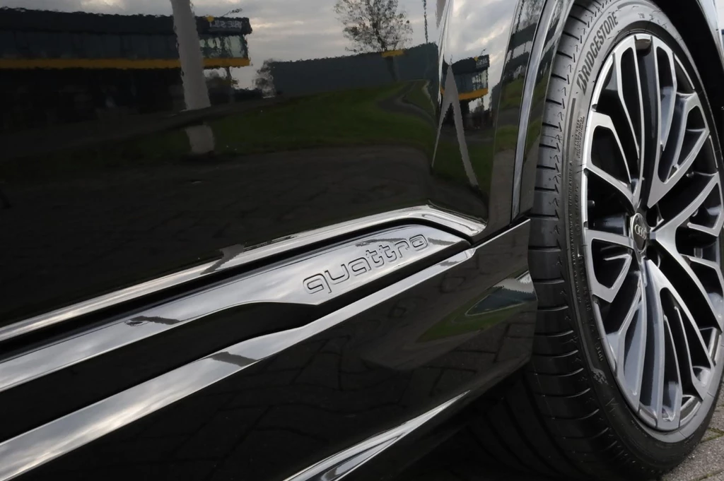 Audi Q7 – foto 30