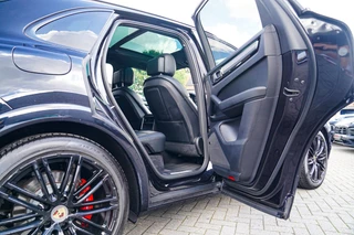 Porsche Cayenne – thumbnail 22