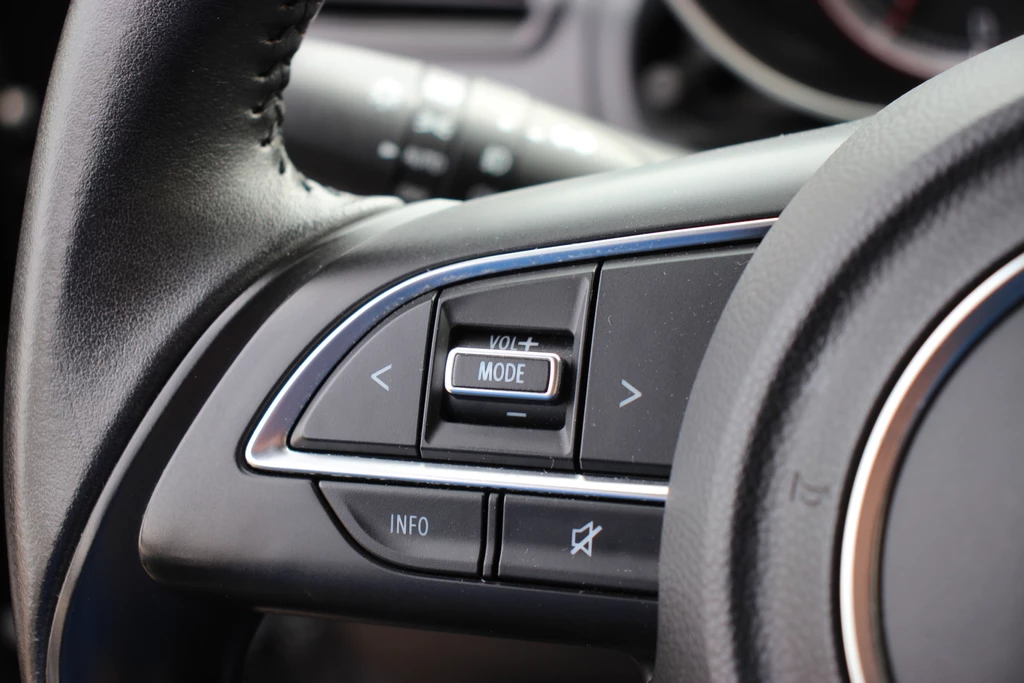 Suzuki Swift – foto 17