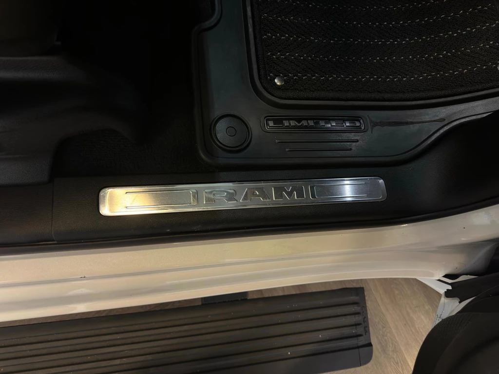 Dodge Ram 1500 – foto 31