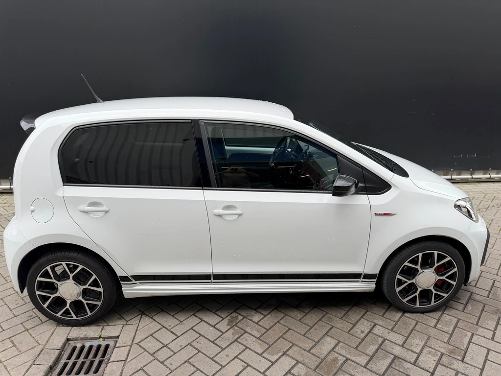 Volkswagen up! – foto 11
