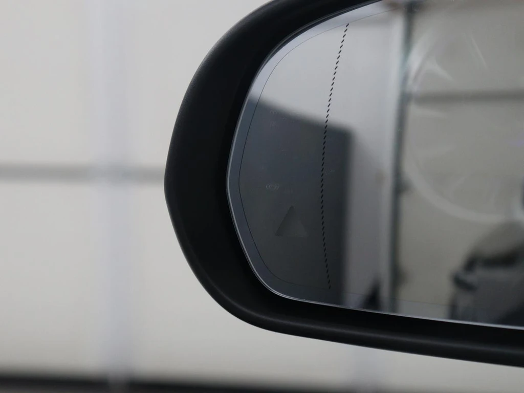 Mercedes-Benz EQA – foto 33