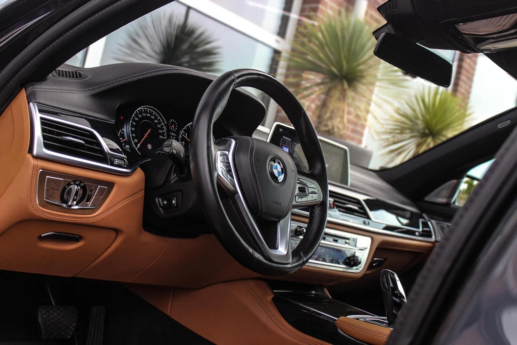 BMW 7 Serie – foto 58