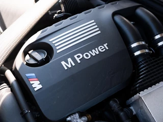 BMW M4 – thumbnail 39