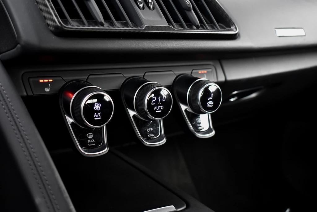 Audi R8 – foto 19