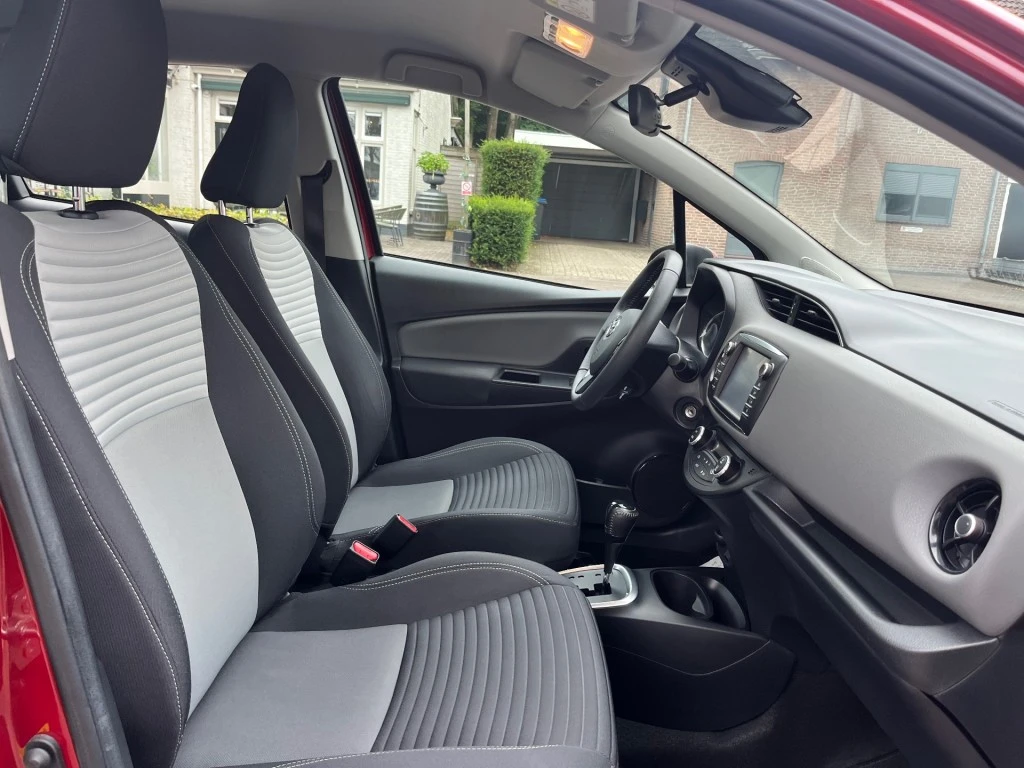 Toyota Yaris – foto 7