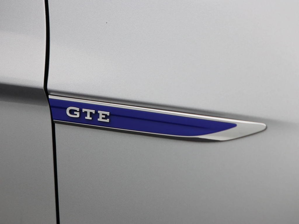 Volkswagen Passat – foto 13