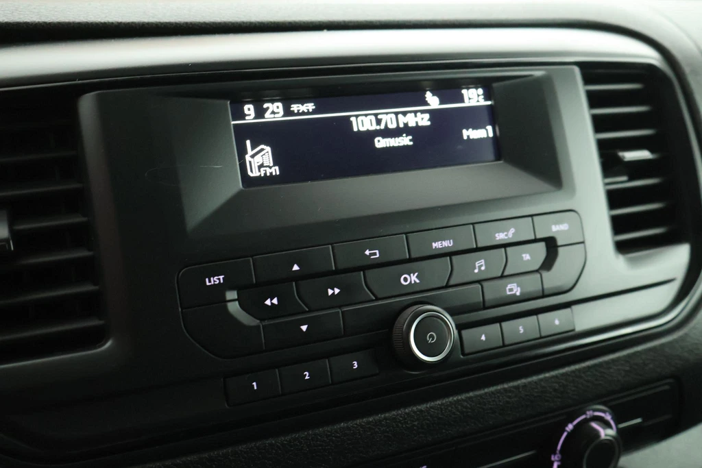 Opel Vivaro – foto 21