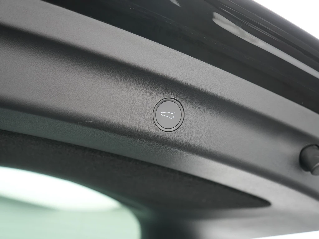 Tesla Model Y – foto 34