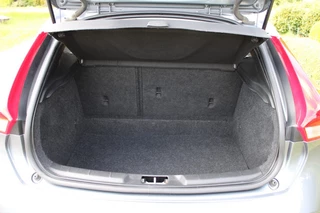 Volvo V40 – thumbnail 31