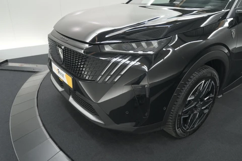 Peugeot 3008 1.2 Hybrid 145 GT | 360 Vision Pack | Adaptieve Cruise Control | Stoelen Pakket Inclusief Verwarmde Achterbank