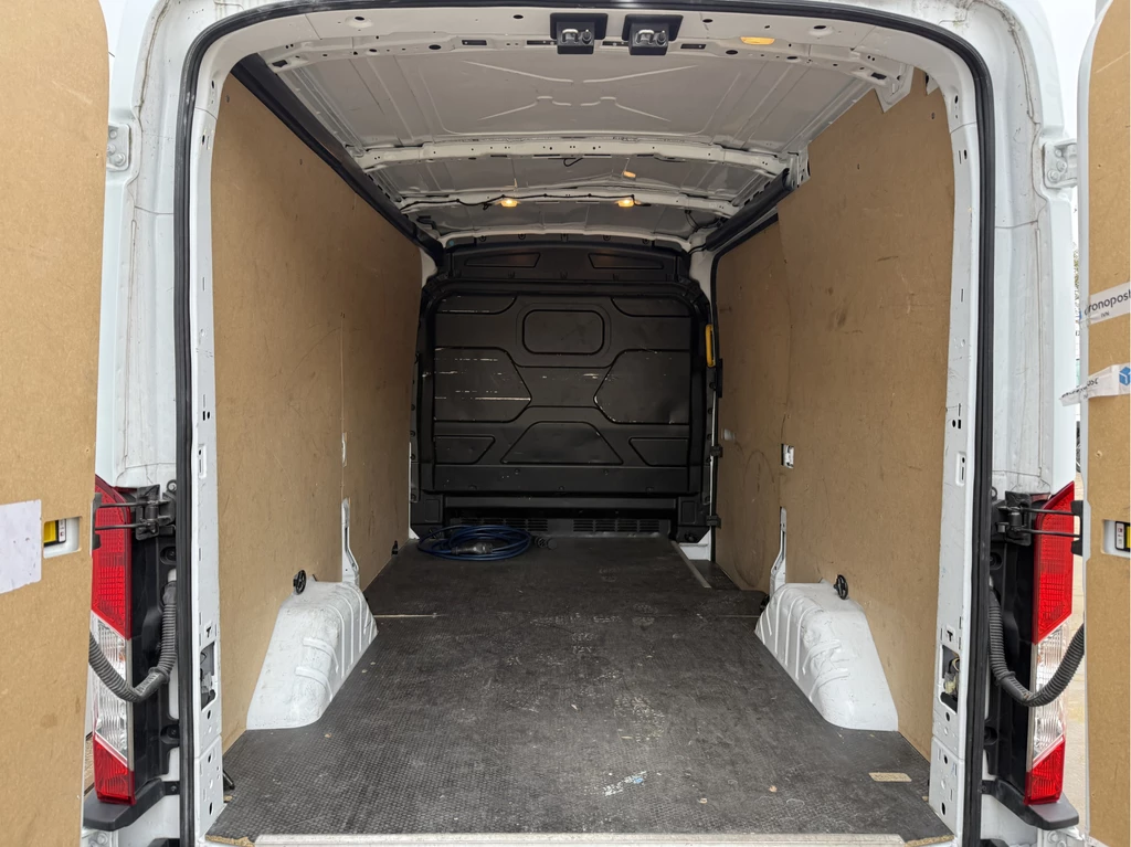 Ford E-Transit – foto 16