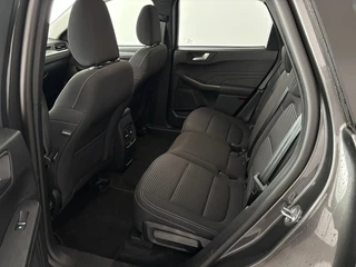 Ford Kuga – thumbnail 4