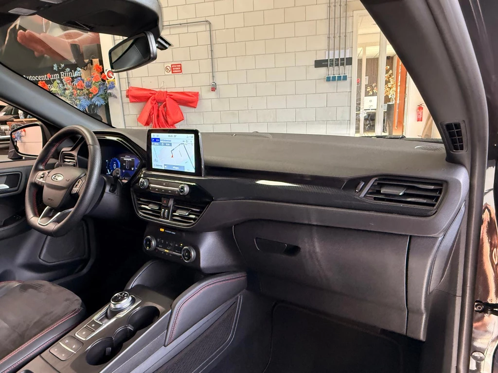 Ford Kuga – foto 24