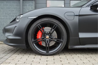 Porsche Taycan – thumbnail 15