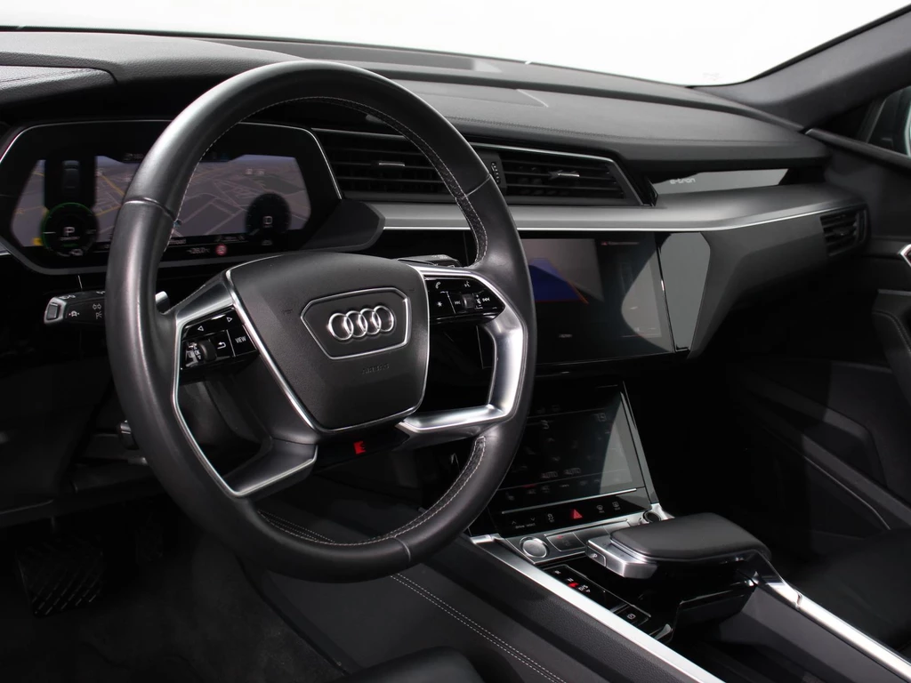 Audi e-tron – foto 7