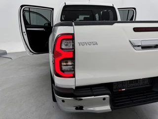 Toyota Hilux – thumbnail 8