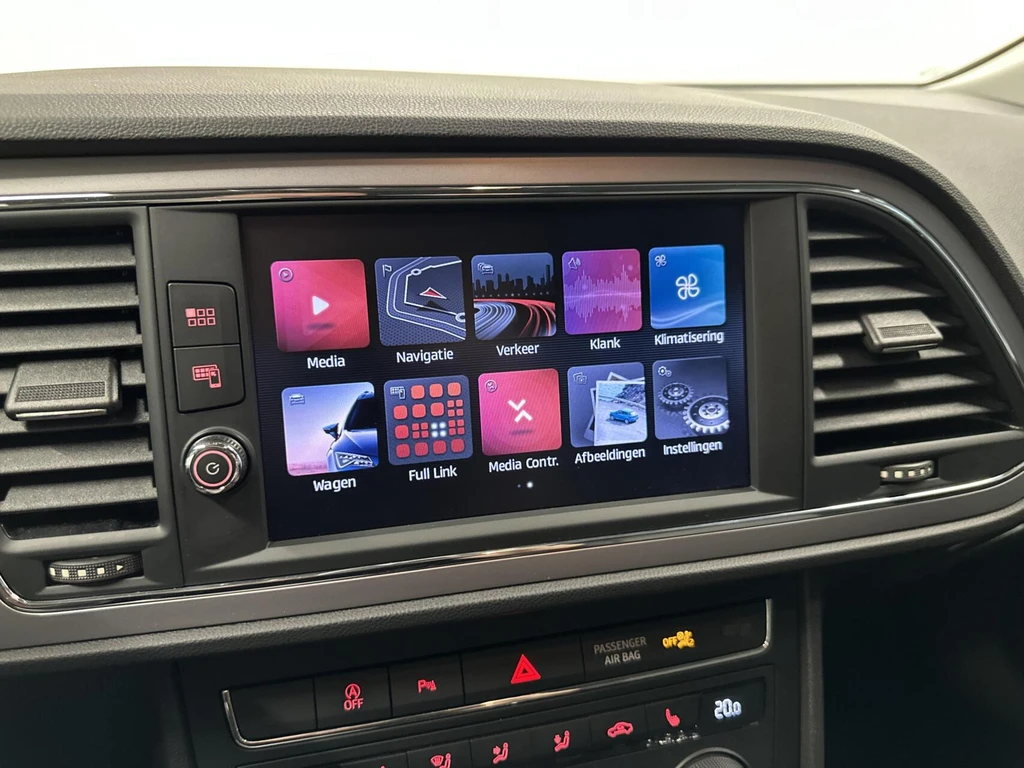 SEAT Leon – foto 33