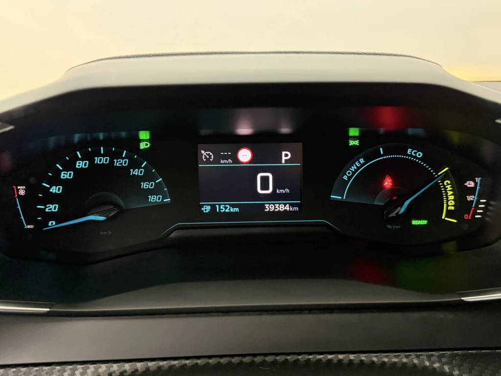Peugeot e-2008 – foto 21